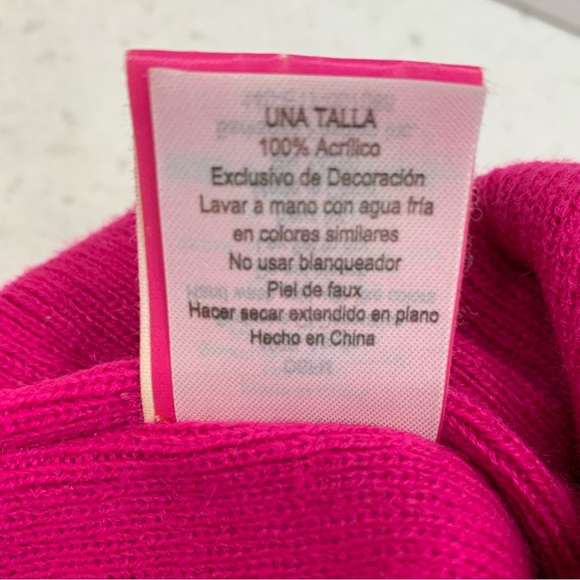 Hello Kitty Pom Pom Hat Winter Hat Pink - Picture 6 of 7